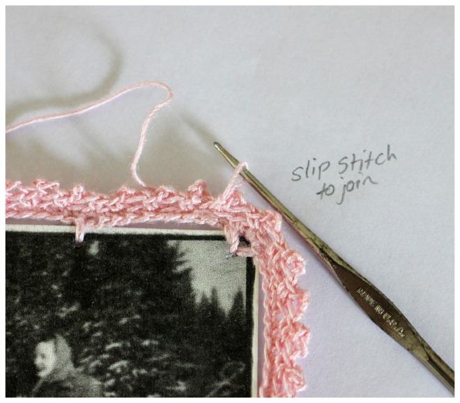 CIJ Crochet Edge on Paper 12